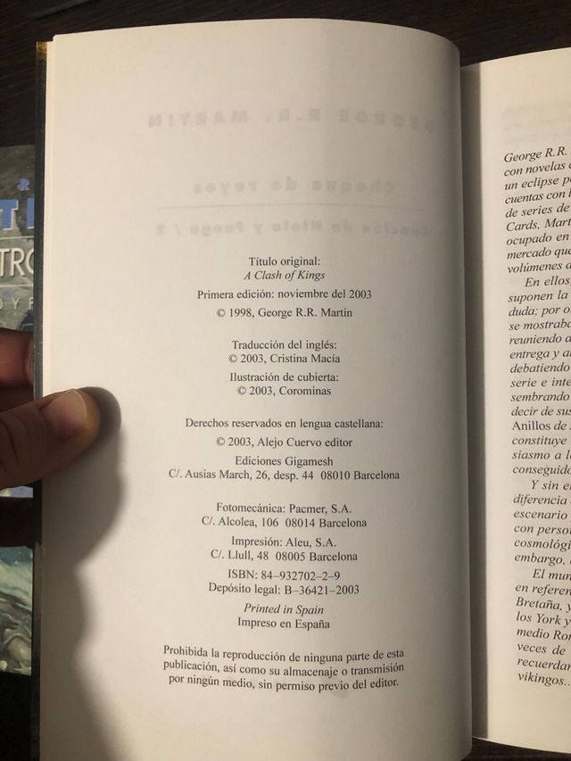 Choque de reyes, Primera Edición en español.