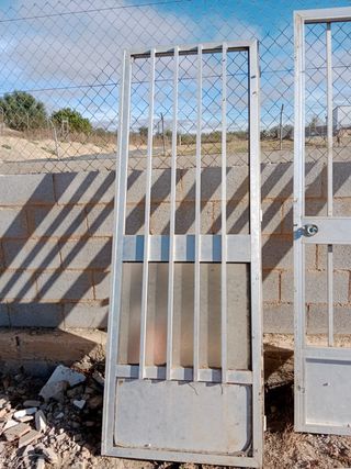 Puerta de aluminio 