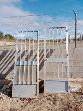 Puerta de aluminio 