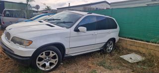 BMW X5 4.4 GASOLINA 2000