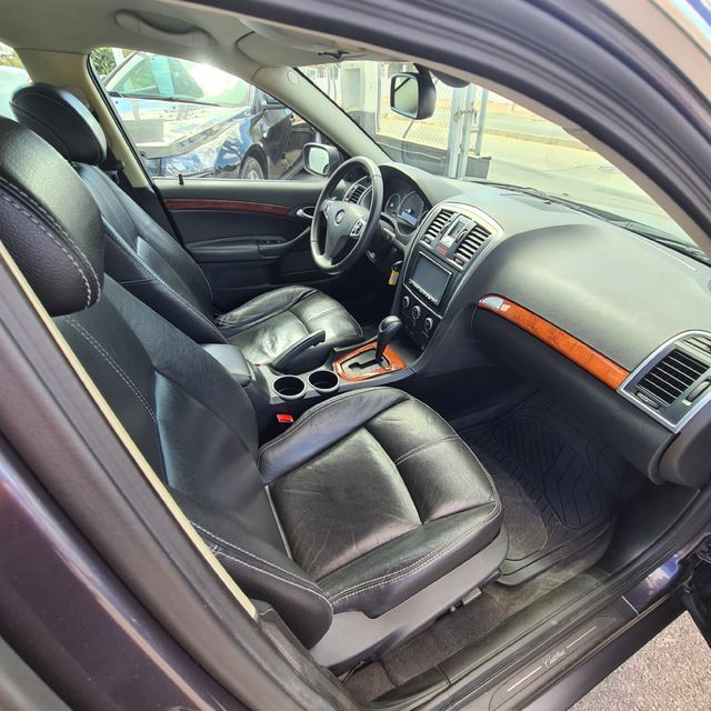 Cadillac BLS 1.9 16V TiD AUTOMÁTICO