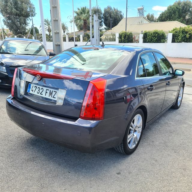 Cadillac BLS 1.9 16V TiD AUTOMÁTICO
