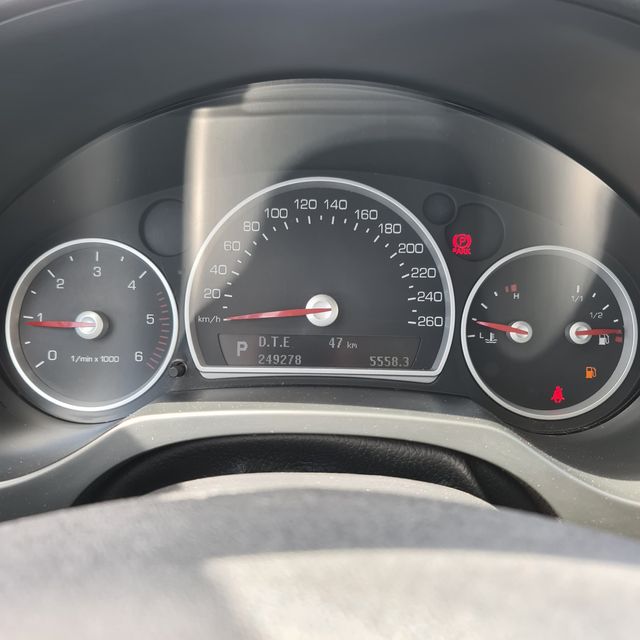 Cadillac BLS 1.9 16V TiD AUTOMÁTICO
