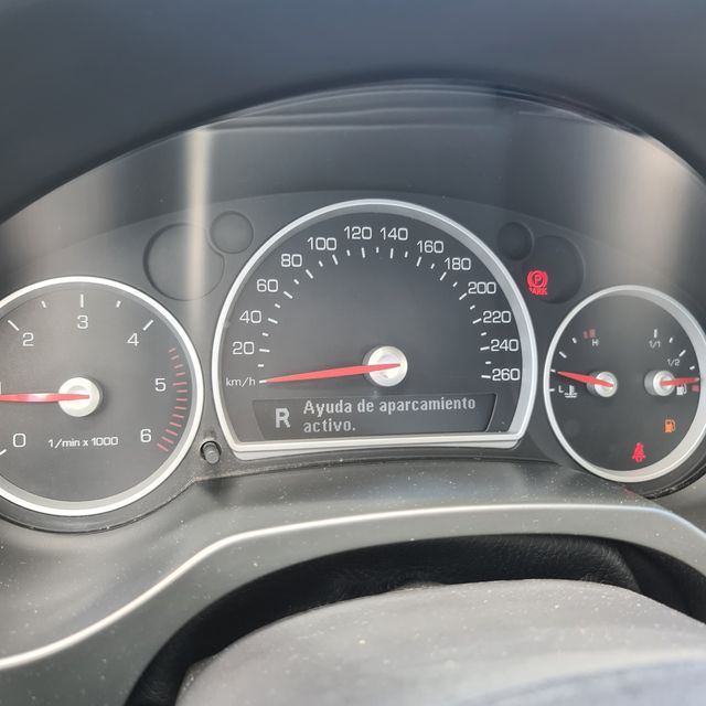 Cadillac BLS 1.9 16V TiD AUTOMÁTICO