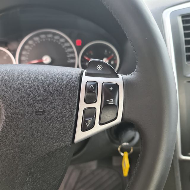 Cadillac BLS 1.9 16V TiD AUTOMÁTICO