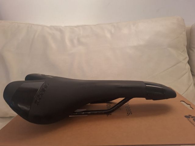 Sillín prólogo nago RS