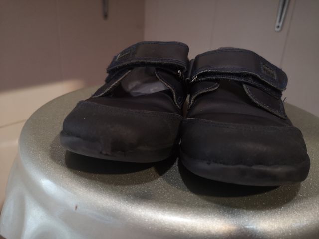 Zapatos colegiales Gioseppo