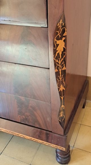 Cómoda escritorio Isabelina de caoba con cajón sec