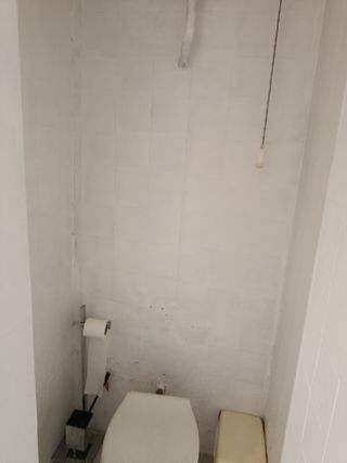 R-7936875  Traspaso Peluquería Sant Boi de Llobreg