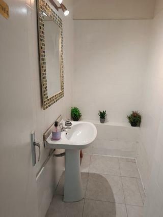 R-7936875  Traspaso Peluquería Sant Boi de Llobreg