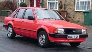 FAROS DELANTEROS FORD ESCORT DEL 84