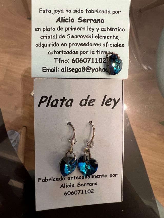 Pendientes y colgante