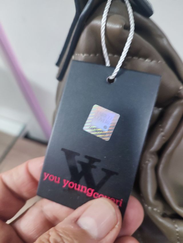 Borsa Coveri a spalla. 