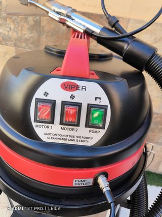 limpiadora de alfombras profesional.