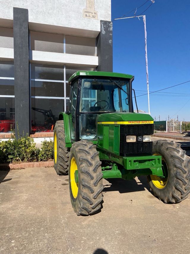 Jhon theree 6100 DT cabina 