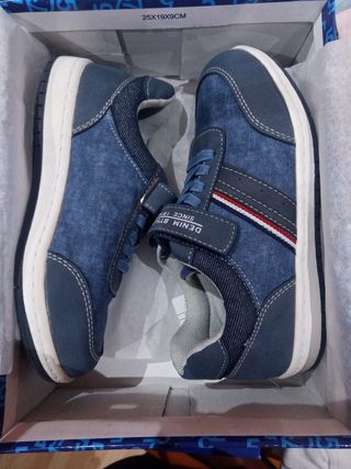 Vendo zapatos niño número 30