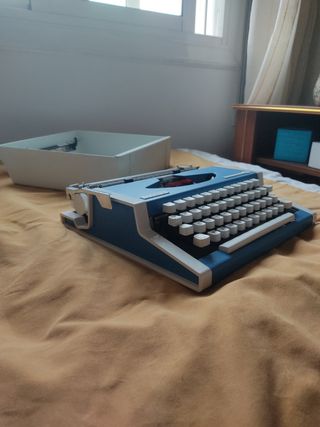 Máquina de escribir Olympia