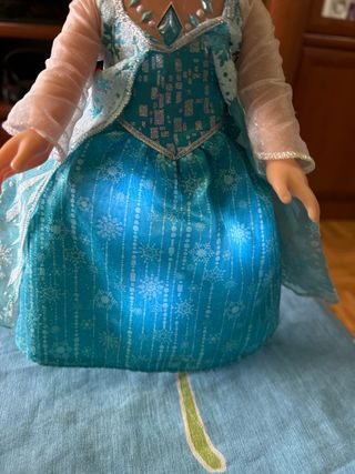 Muñeca frozen elsa