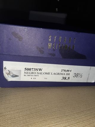 Zapato joya Stuart Weitzman