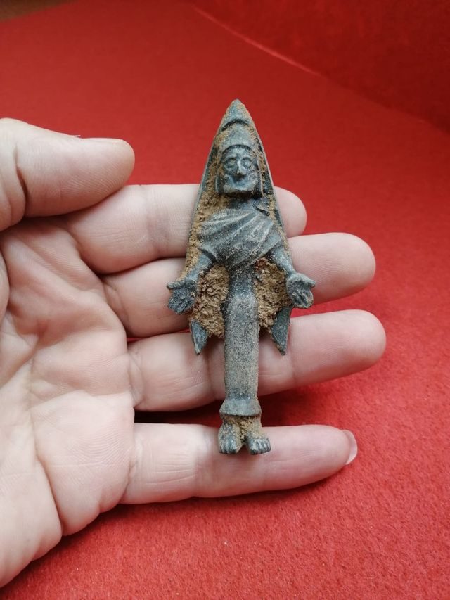 Exvoto ibero femenino orando buena patina bronce