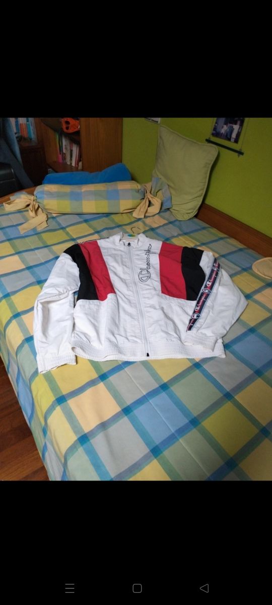 Cortavientos Champion