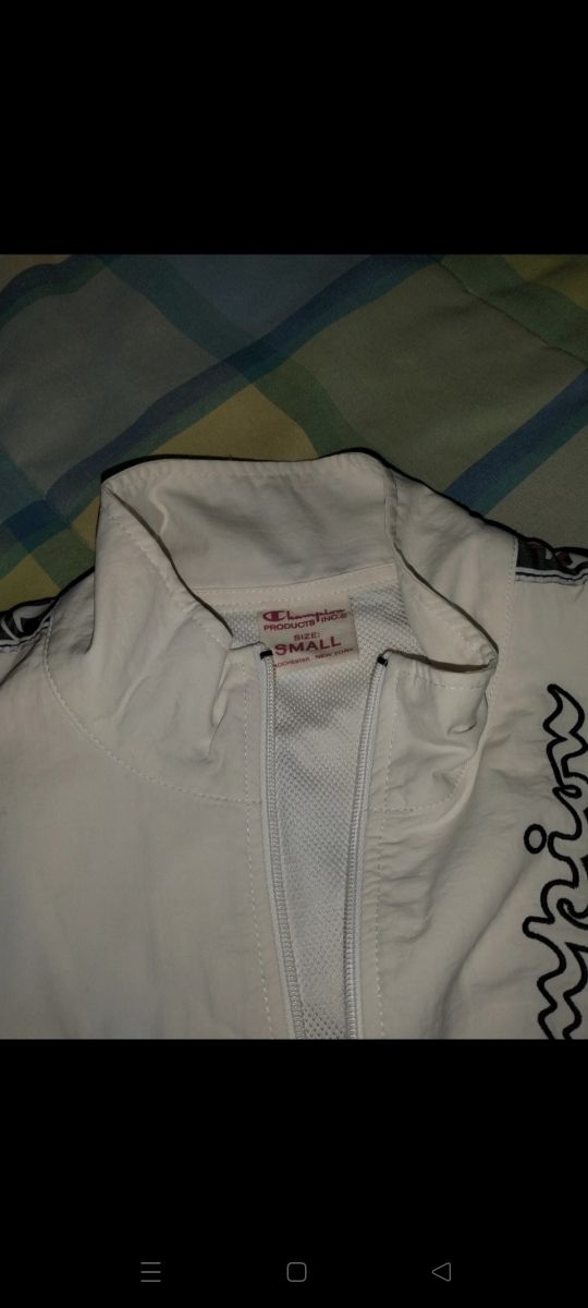 Cortavientos Champion