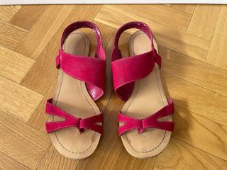 Sandalias planas rosas 