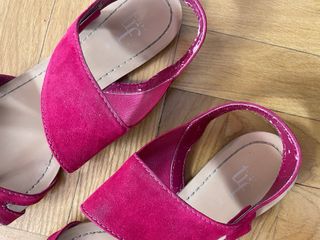 Sandalias planas rosas 