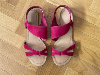 Sandalias planas rosas 