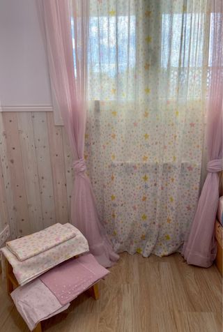 Conjunto sabanas y cortinas ZARA
