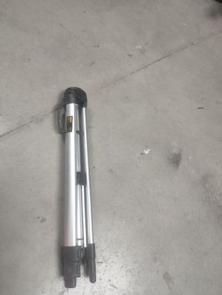 Trípode para nivel laser