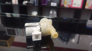 4971732 Válvula de entrada LAVADORA MIELE