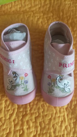 Scarpe/Pantofole Primigi N. 23