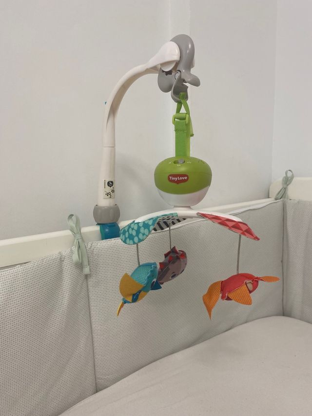 Carrusel de cuna
