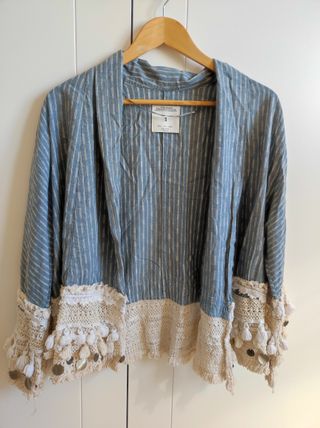 Kimono Zara con adornos