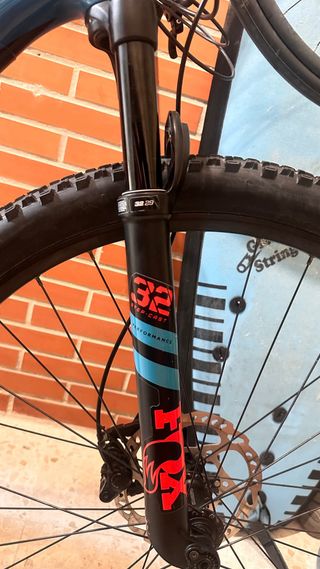 Bicicleta MTB BTT.  Talla M. Cambio vendo x rigida