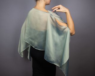 Chal capa, capelet bolero de chiffon verde salvia