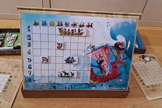 Juego de mesa Hundir la flota. Barcos. Janod