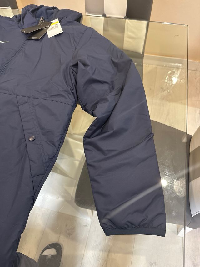 Nike abrigo largo de deporte talla S