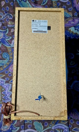 Pack 5 altavoces + subwoofer LG