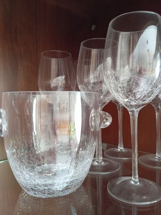 6 Copas de cristal nuevas y cubitera