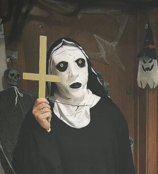CARETA LA MONJA DISFRAZ HALLOWEEN SOLO CARETA