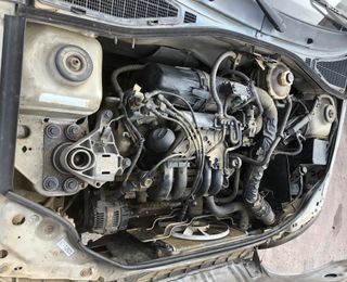 DESPIECE RENAULT CLIO 1997 1.2 i GASOLINA
