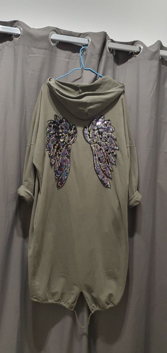 ✅️Chaqueta con capucha y bolsillos