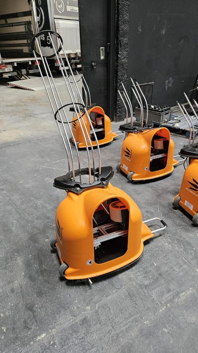 Máquinas lanza balones profesional