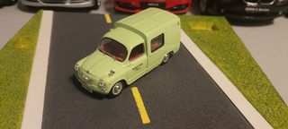 Coleccion coches escala 1 43 Seat 600