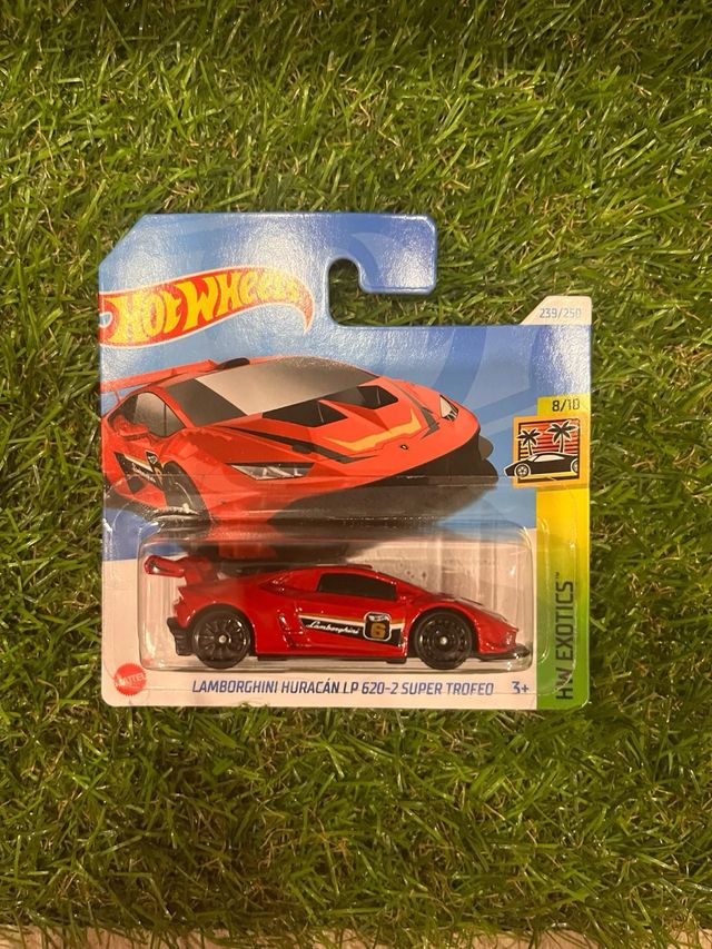 LAMBORGHINI HURACAN LP 620-2 SUPER TROFEO