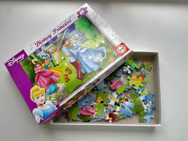 Puzzle Disney " Cenicienta"( 80 piezas)