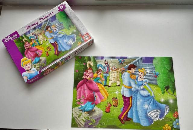 Puzzle Disney " Cenicienta"( 80 piezas)