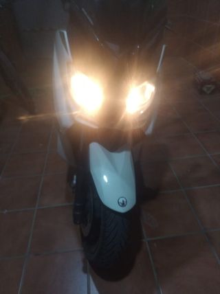 Motocicleta X-Max 250yamaha 